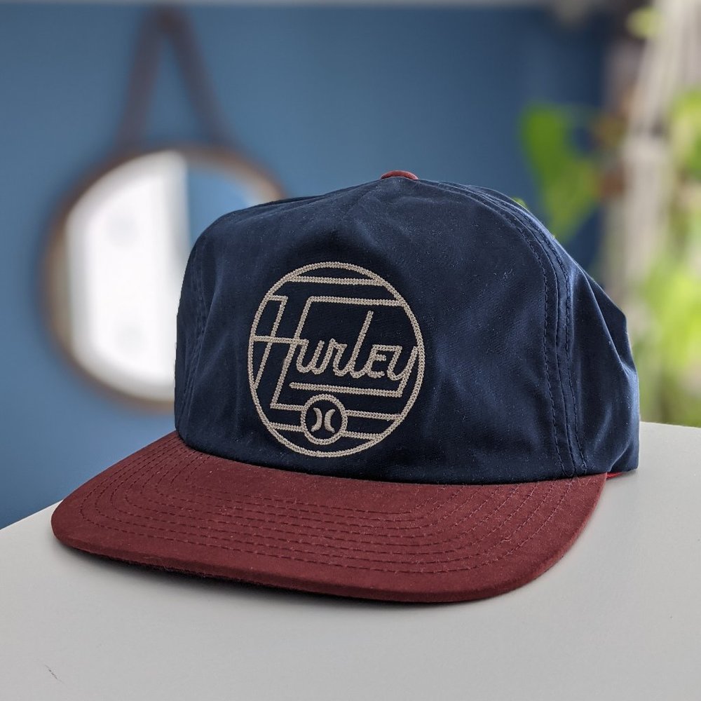Hurley Adjustable Strap Hat (NWOT)